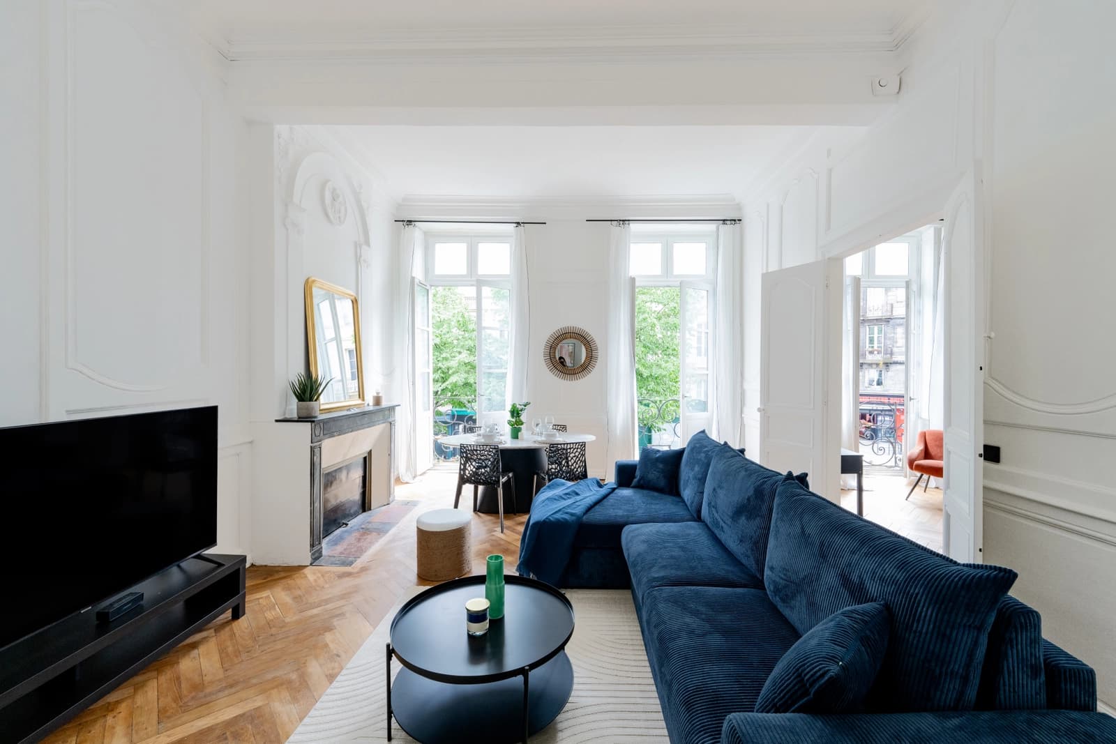 Space Haussmannian apartment - 0