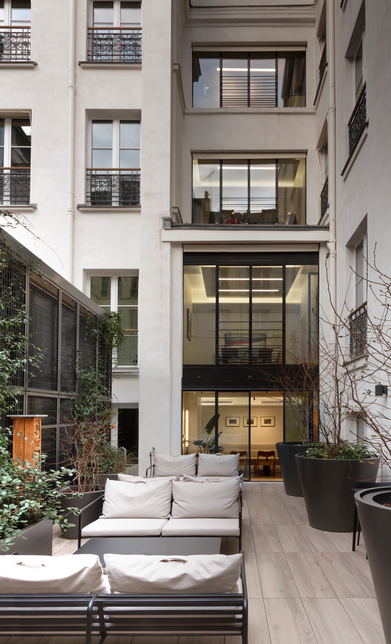 Space Prestigious address on Rue de la Paix - 2