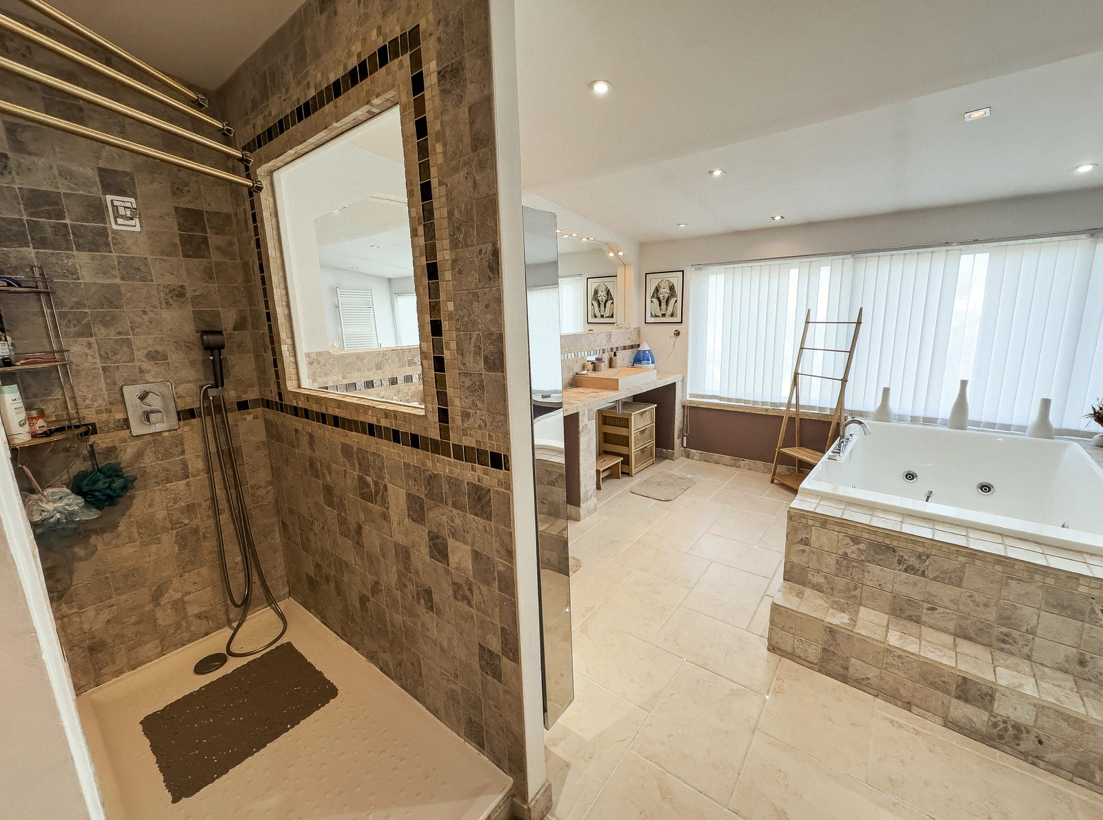 Space Character house with spa, suite and fireplace, near Enghien Lake - 2