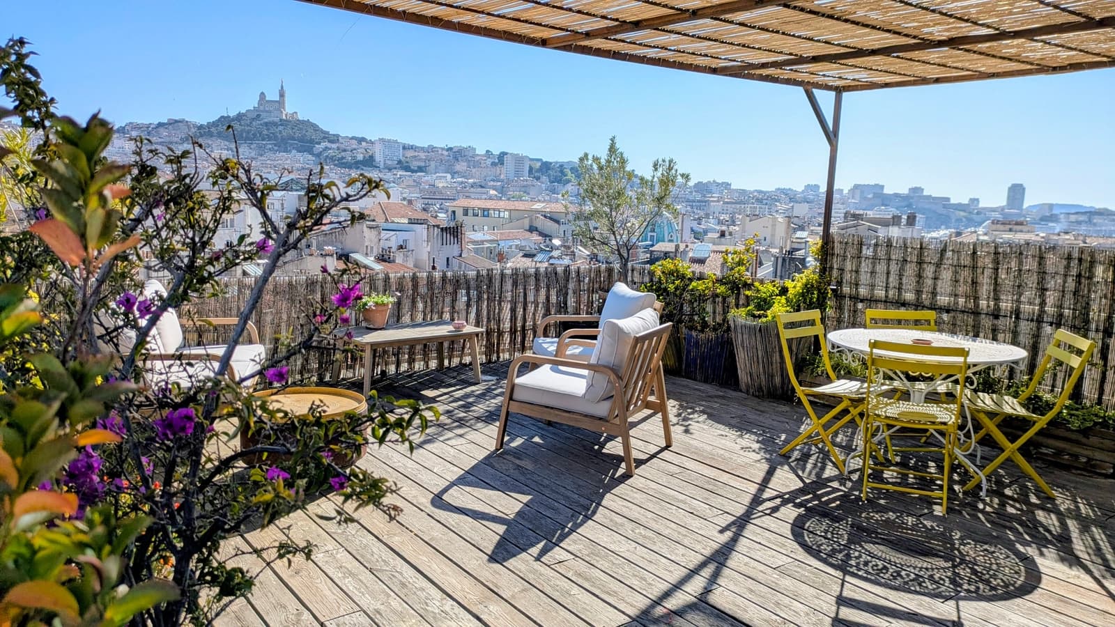 Space City center apartment, large terrace, 180° unobstructed view, not overlooked - 4