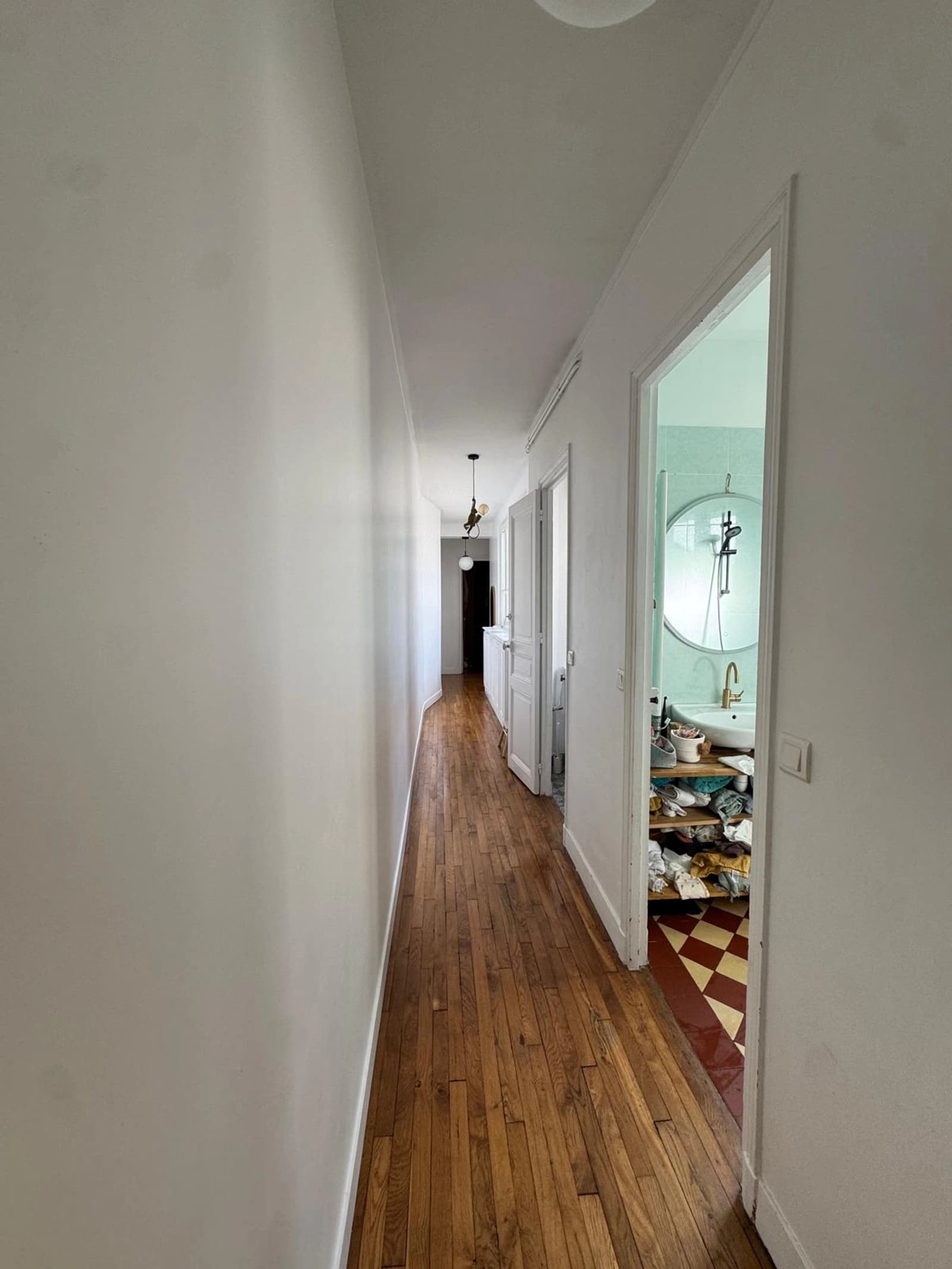 Espace Appartement Art Nouveau avec terrasse – Lieu de tournage familial et lumineux - 3