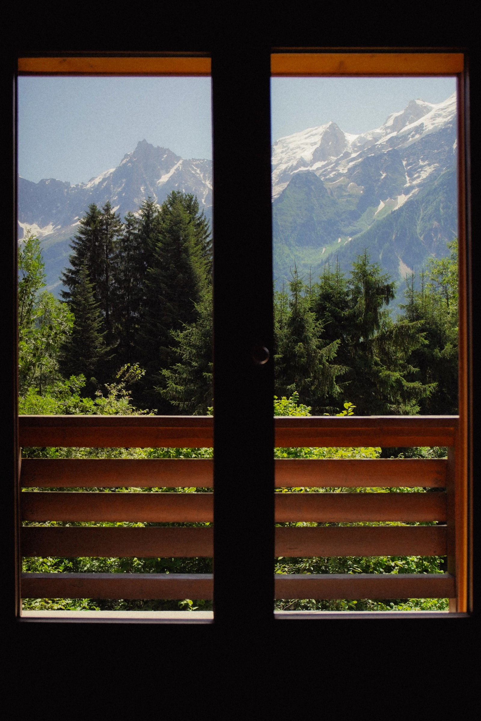 Space Architect-designed chalet from the 1960s facing the Mont Blanc Range - 4