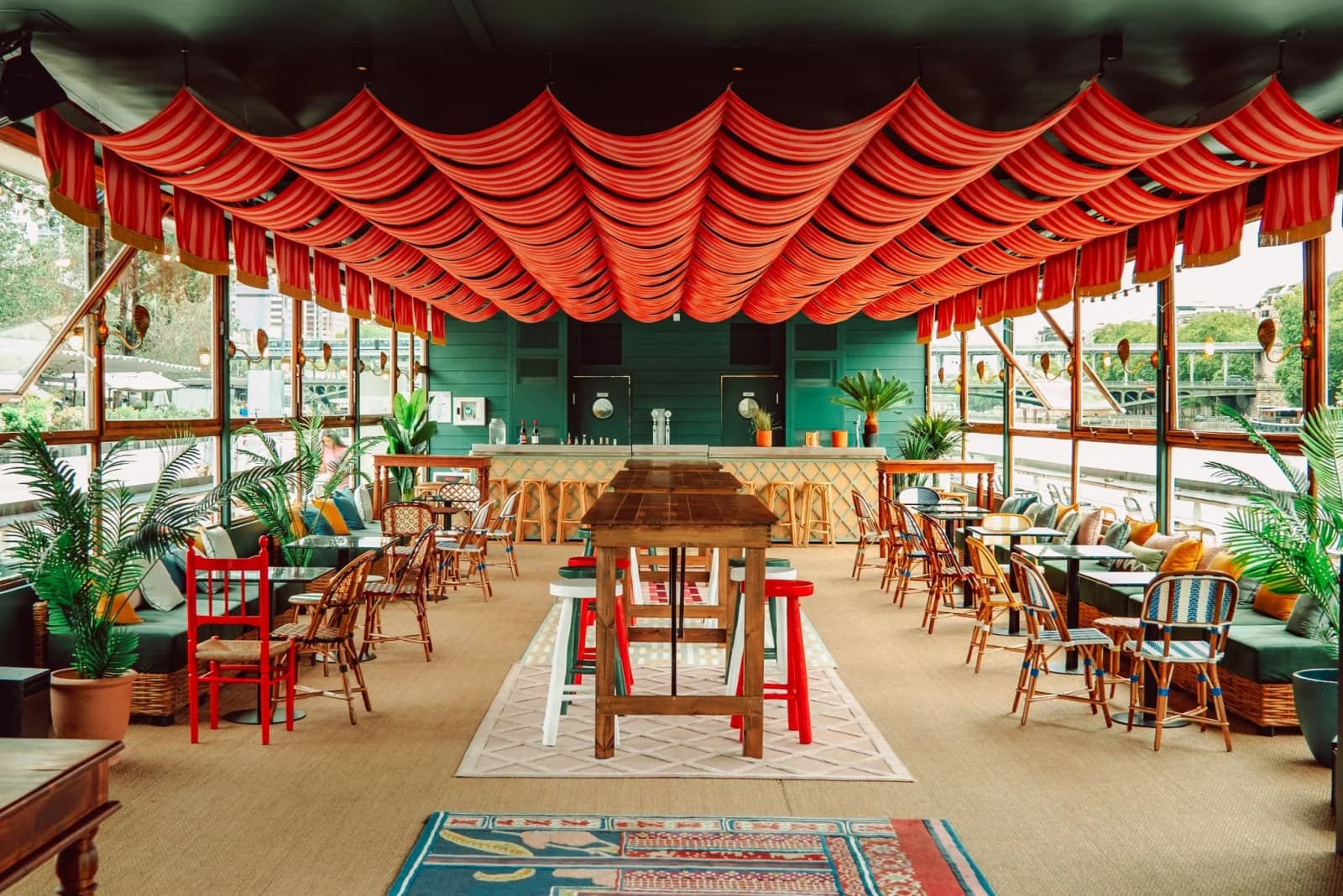 Espace Péniche sous la Tour Eiffel - 0