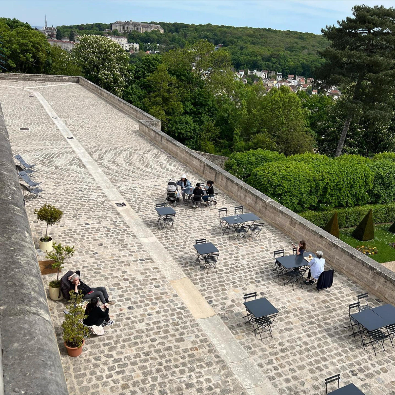 Espace Café hors du commun, en plein coeur du parc de L'Observatoire à Meudon - 2