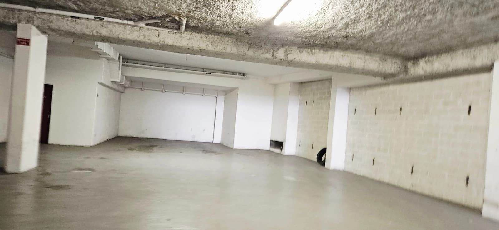 Space XXL Industrial Space of 500 m² for Filming, Photo Shoots, and Production with Ramp Access - 2