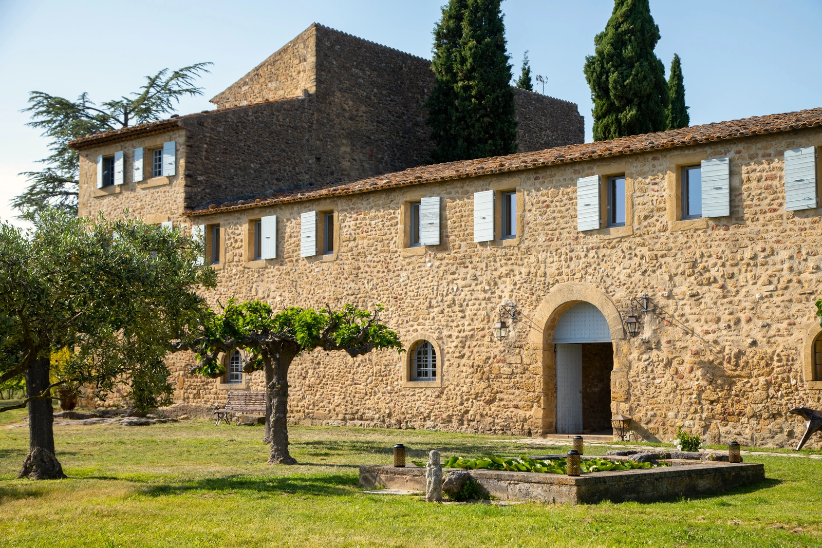 12th-century castle in the heart of Provence