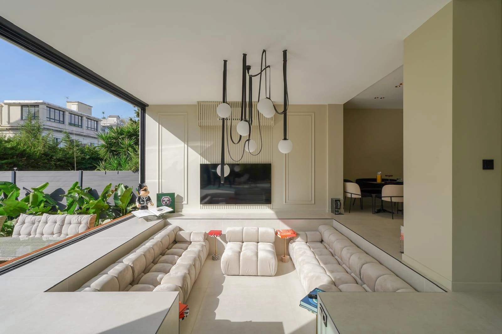 Space An exceptional contemporary villa in the heart of Cannes - 0