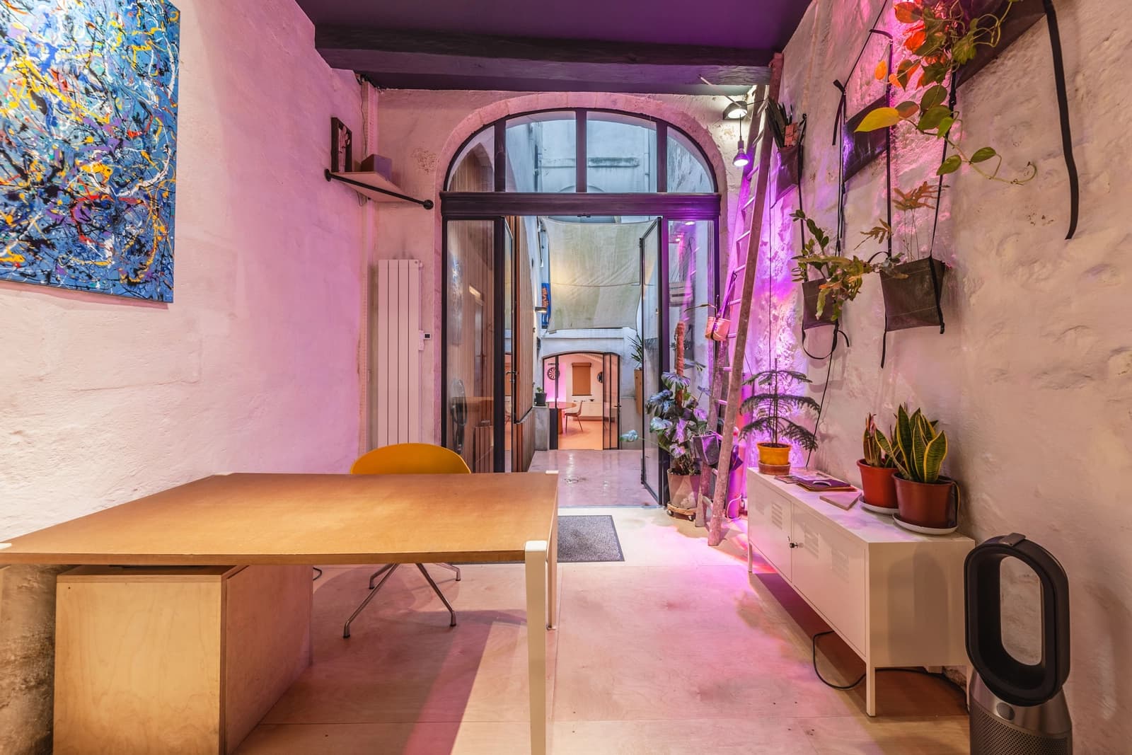 Salle de réunion dans Espace showroom et lieu de présentation modulable - 0