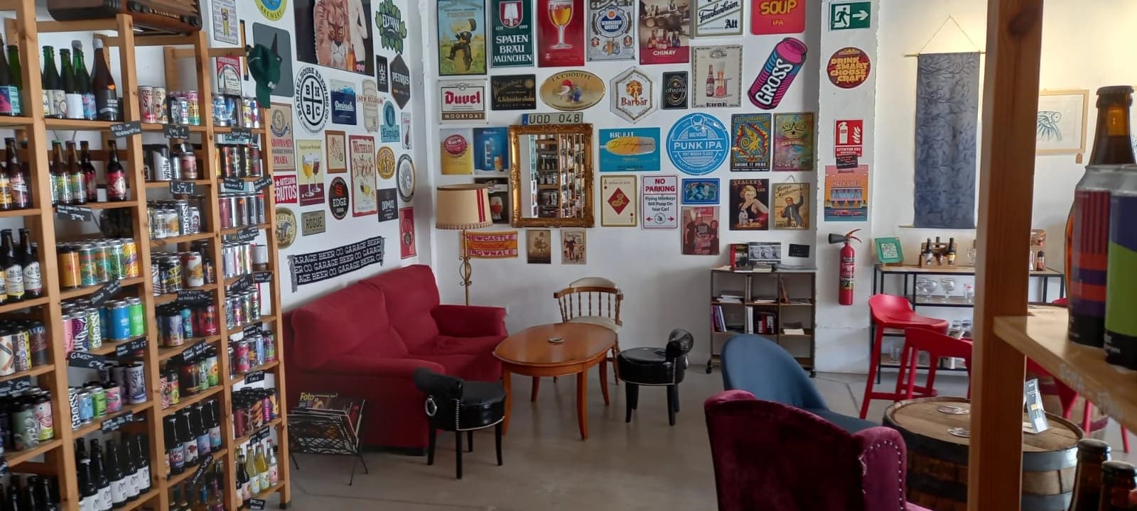 Space Garage beer shop and art gallery - 2