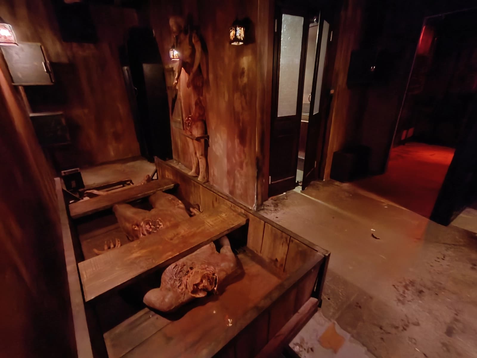 Espace Salles et ambiance horreur et Serial Killer - 4