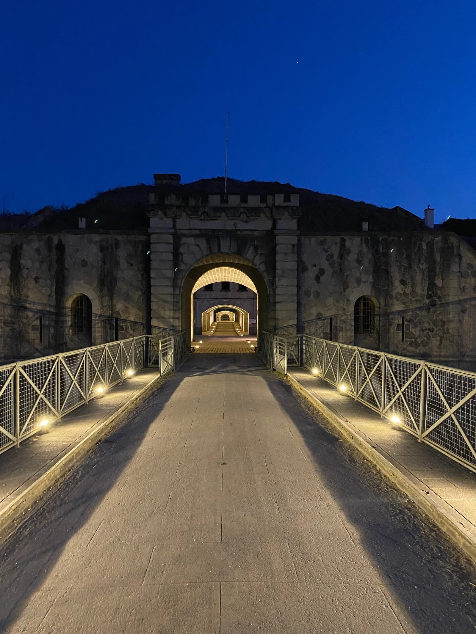 Espace Fort ancien: caponnière double au charme historique - 4